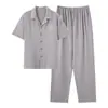 Pijama de Gaze de Algodão Puro para Homens, Verão Manga Curta Calça Longa, Cardigã com Lapela, Conjunto de Duas Peças para Casa Masculino Transfronteiriço para Transmissão ao Vivo
