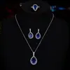 Set de 4 Piezas de Lujo Accesible Europeo y Americano: Collar, Pendientes, Anillo y Pulsera de Circonita con Forma de Gota de Agua, Set de Novia de Gama Alta, Accesorios de Joyería