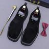 Mocasines de Suela Gruesa Ligeros de Nicho Nuevos de Gamuza y Piel de Vaca Zapatos de Piel Punta Cuadrada Británicos Mate Formales de Negocios Zapatos de Piel