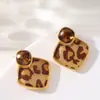 Pendientes Cuadrados de Resina Geométricos Retro Franceses con un Diseño Único, Versátiles para el Viaje Diario