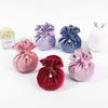 Bolsa de dulces de terciopelo con fondo redondo, personalizada de fábrica, con cordón de un solo lado, bolsa de embalaje de fruta de la paz navideña de terciopelo Lisi