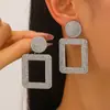 Brincos redondos vazados exagerados transfronteiriços para mulheres, moda retrô, design criativo, brincos de círculo, estilo europeu e americano, atacado