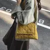 Otoño 2026 Nuevo Estilo Rombo Moda Versátil Simple Casual Elegante Gran Capacidad Bolso de Hombro Cruzado para Viajes Transfronterizo
