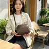 Bolso pequeño práctico de tres capas para mujer transfronterizo, bolso cruzado para mujer estilo coreano, moderno y versátil, adecuado para mujeres de mediana edad y mayores, disponible para envío directo