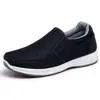 Zapatos de caminar transfronterizos para hombre y mujer 2022 otoño nuevo para mediana edad y ancianos zapatos de un paso antideslizantes para ancianos zapatos de doble malla para mujer
