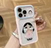 Pegatina de muñeca llorona de dibujos animados se transforma instantáneamente en funda transparente de dopamina compatible con iPhone 16 para teléfono Apple 17promax