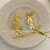 Pendientes de Alta Gama Modernos y Geniales, Pendientes Atmosféricos Exagerados Únicos para Mujer, Pendientes Largos de Borla con Diseño Calado de Mariposa y Diamantes