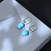 Pendientes Asimétricos Estilo Xizang Turquesa de Imitación Pendientes Personalizados Retro Diseño de Nicho para Mujer Pendientes Elegantes de Gama Alta