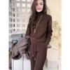 Traje Deportivo Europeo para Mujer Otoño e Invierno 2025 Nuevo Moda Cuello Alto Color Puro Tejido Top Básico Conjunto de Dos Piezas