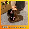 Pantuflas de Hogar con Estampado de Leopardo Forradas de Felpa Suave para Mujer 2026 Nuevo Otoño Invierno Ropa de Exterior para Mujer Calientes Suela Suave Pantuflas Hello Kitty