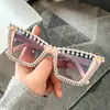 Óculos de Sol Moda Europeia e Americana Gatinho, Tendência Óculos de Sol Personalizados com Pedras e Pérolas, Óculos de Sol Retrô de Alta Qualidade para Fotografia de Rua Feminina