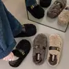 Zapatos de algodón para hombre perezoso de un paso zapatos de tacón de invierno 2026 zapatos de pelo moda mujer dos usos terciopelo añadido hebilla de cuero tacón oculto