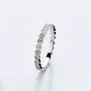 Anillo de Panal de Oro V de Alta Gama para Mujer Cnc Chapado Eléctrico de 18 Quilates Anillo de Diamantes Completos de Lujo Ligero Dropshipping en Vivo
