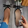Sapatos femininos confortáveis e versáteis para uso externo, comércio exterior transfronteiriço da Amazon, nova moda primavera e verão 2026, sapatos de bico fino
