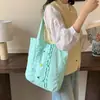 Bolso de Hombro Nuevo de Nylon Serie Primavera Temprana, Multicolor con Borde Fruncido, Gran Capacidad, Moderno y Versátil para el Trabajo y los Viajes Diarios