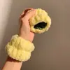 Diadema de Pingüino de Peluche Lindo para Otoño e Invierno, Cabeza de Pez, Celebridad de Internet Femenina, Cara de Dibujos Animados, Para Lavado de Cara, Maquillaje, Presionar el Cabello, Diadema Nueva, Pasador de Pelo, Diadema