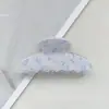 Novo Prendedor de Garra Listrado Colorido Fashionable High-End Presilha Yuanbao para Cabelo Grampo de Tubarão para Coque na Parte de Trás da Cabeça Acessórios de Cabelo para Mulheres