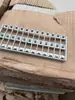 Adaptador de Tarjeta de Tira de Soporte de Brida de 12 núcleos 24 núcleos 36 núcleos Soporte de Plástico Adaptador de Fibra Óptica Tornillo de Rack Sin