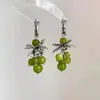 "Uva Verde" Collar de Racimo de Uvas Verdes Frescas Estilo Bosque para Mujer, Cadena de Clavícula de Verano Linda y Dulce con Alto Valor Estético