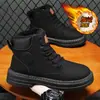 Botas de Trabalho Masculinas Estilo Novo Inverno 2025 Botas Martin de Couro Versáteis com Forro de Lã, Sapatos Casuais Tendência Quentes de Solado Grosso