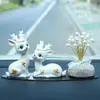 Decoraciones Creativas de Alta Gama Seleccionadas Cuidadosamente para el Interior del Coche con un Modelo de Diosa Ciervo Pequeño para el Tablero