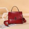 Bolsa Feminina Transfronteiriça Bolsa de Mão em Couro de Vaca Nova Moda Elegante Bolsa de Mão Feminina Versátil para Todas as Ocasiões Bolsa de Ombro Feminina em Couro Genuíno Moda