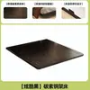 Cama com estrutura de aço carbono, cama de ferro forjado, modelo novo com altura ajustável, estofada com tecido macio, apresentando design de painel perfurado, adequada para imóveis de aluguel, cama de casal, cama suspensa