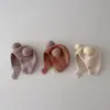 Orejeras para bebé estilo coreano ins otoño e invierno nuevo cálido a prueba de frío sombrero cómodo para bebé Doble Bola suave pegajoso gorro de pie moda