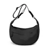 Bolsa transversal feminina em formato de dumpling, muito estilosa, casual, versátil, leve, perfeita para carregar um celular, adequada para compras e para o dia a dia.