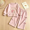 Roupa de Desenho Animado Infantil: Conjunto de Moletom com Estampa de Desenho e Calça Wide Leg para Meninas, Macacão Esportivo de Gola Redonda para Bebê Venda por Atacado