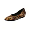 1902-1 Estampado de Leopardo Aumento de Altura 5cm~Nuevos Zapatos de Tacón Alto de Gamuza Puntiagudos Estilo Commuter para Mujer Otoño/Invierno