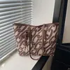 Bolso tote nuevo con estampado abstracto color-block, bolso de hombro tote simple y elegante, bolso de mano de gran capacidad para estudiantes y personas que van al trabajo
