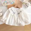 Otoño 2026 Nuevo Estilo Conjunto de Camisa Dulce de Encaje para Niñas Manga Larga Bebé Niña Lazo Elegante Conjunto de Dos Piezas