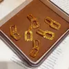 Tienda de Oro Mismo Estilo Pendientes Cuadrados de Hielo Triturado Dorado, Pendientes Exquisitos de Diseño Geométrico de Nicho, Regalo de Lujo Ligero de Gama Alta para Novia