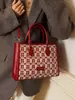 Bolsa de Tote Festiva Roja para Mujer 2026 Modelo Nuevo Ceremonia de Boda Bolsa para Dama de Honor Moda de Nicho Bolso de Hombro Festivo para Novia