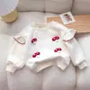 Hoodie Infantil para Meninas Novo Estilo Primavera/Outono 2025 Versátil e Estiloso Roupas de Outono para Bebês e Crianças Pequenas Blusa de Manga Longa para Outono