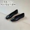 Nuevo Estilo con Tacón Oculto de 4.5cm~ Bailarinas de Cuero Retro Minimalistas para Mujer, Punta Cuadrada, Boca Baja, Zapatos Artísticos de Abuela