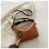 Bolsa Pequena de Mão Niche Elegante Listrada Plissada Moda Feminina Cor Contrastante Bolsa Quadrada Pequena 2025 Nova Bolsa de Ombro Simples