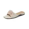 Sandalias Planas Cuadradas Abiertas de Paja Tejida con Flores~Estilo Hada 2026 Verano Exteriores Chanclas Abiertas de Tacón Bajo
