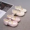 Nuevos zapatos Mary Jane vintage de otoño para niños, zapatos versátiles de moda con suela blanda para niñas, zapatos de punta cuadrada poco profundos