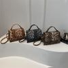 Bolso Bandolera Retro Europeo y Americano Estampado de Leopardo, Bolso de Mano Moderno y Elegante, Nuevo Bolso de Hombro de Moda para Mujer Otoño e Invierno 2026