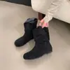 Botas de Nuevo Estilo Otoño e Invierno 2025 para Mujer Exportación Retro Gamuza Tacón Bajo Botines Cortos Fruncidos para Mujer Botas de Moda para Mujer