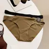 Roupa Íntima Confortável de Menina Sexy e Quente Estilo Esportivo Europeu e Americano Pele de Mãe Respirável Cuecas de Algodão Femininas 1801K