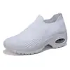 Novos Sapatos Femininos Verão Respiráveis Sapatos de Mãe Sapatos Fáceis de Calçar Comércio Exterior Moda Tamanho Grande Tênis Esportivos Casuais