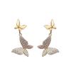 Pendientes de Mariposa de Aguja de Plata Super Flash Diamante Completo para Mujer Estilo Coreano Exquisitos Lujo Ligero Pendientes con Sentido de Alta Gama Pendientes Distintivos Estilo Dulce Mori
