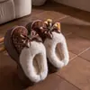 Pantuflas de algodón con suela gruesa para mujer, nuevo estilo de invierno, con un lindo diseño de lazo, forro de felpa engrosado para abrigar, adecuadas tanto para usar en interiores como en exteriores, y con diseño de talón cerrado
