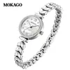 Reloj de Cuarzo Mo Ka High Lujo Ligero Nicho Diamante Reloj para Mujer Esfera Pequeña Casual Alto Sentido Reloj de Cuarzo para Mujer Venta al por Mayor