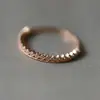 Anillo de Corona Caliente Transfronterizo Clásico Europeo y Americano Elegante Diseño de Nicho Moda Lujo Ligero Ins Simple Versátil