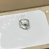 Anillo Serpiente Baojia Versión de Alta Gama Transfronteriza Europea y Americana, Finamente Elaborado con Nácar Blanco Natural y Malaquita, Combinando Diseño Original