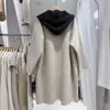 Casaco de Lã Feminino de Manga Longa Dupla Face com Design de Chapéu de Tricô, Roxo, Novo Design Outono/Inverno 2025 Casaco de Lã